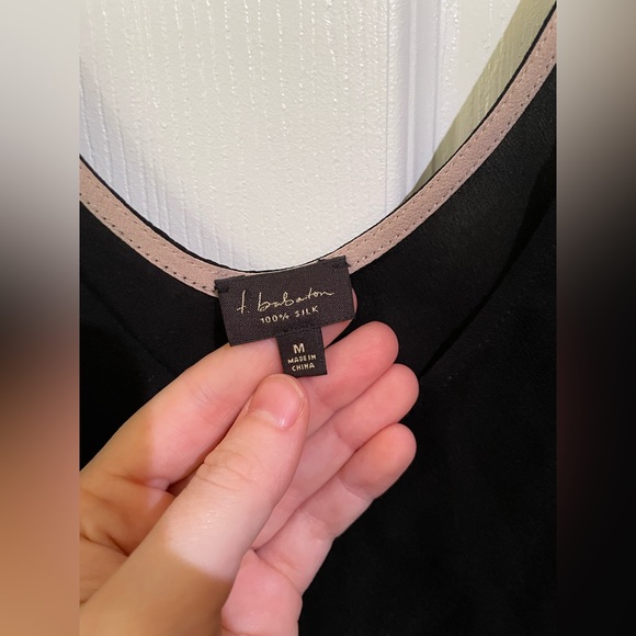 Babaton Aritzia 100% Silk Blouse - Picture 1 of 4